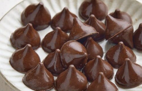 Are Hershey’s Kisses Vegan?